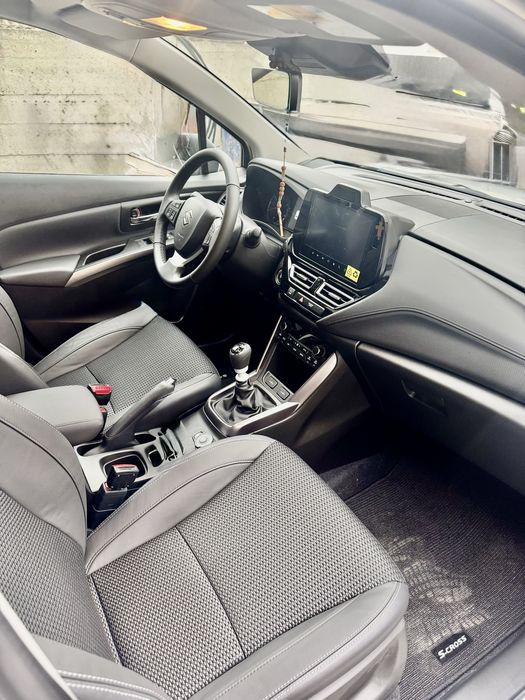 Suzuki S-cross Luxus MHEV 48V 1.4 boosterjet 130cp M6 4WD