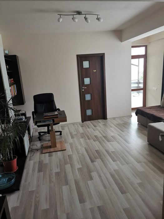 Imobil Nou - Apartament in VILA 3 Camere - Zonă de Case.  Proprietar.