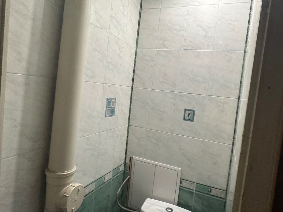 Продава се Тристаен апартамент в Русе, Дружба 1 - 77 кв.м за 1039 €/кв.м - Снимка #9