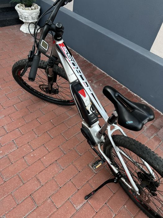Bicicleta electrica atala b cross adulti