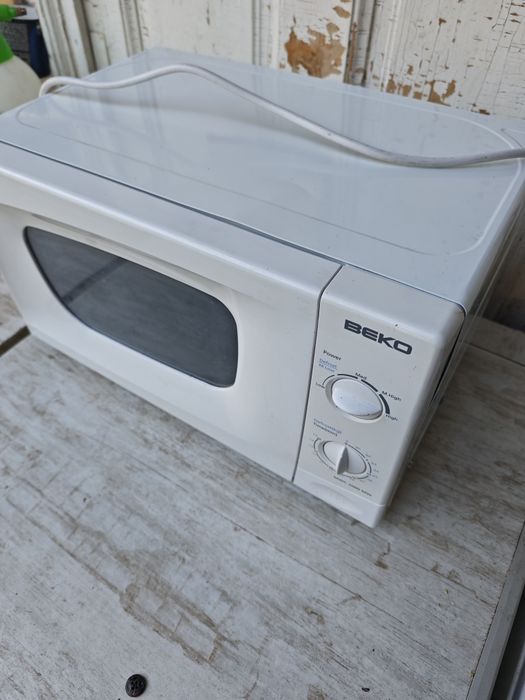 Микровълнова фурна   BEKO
