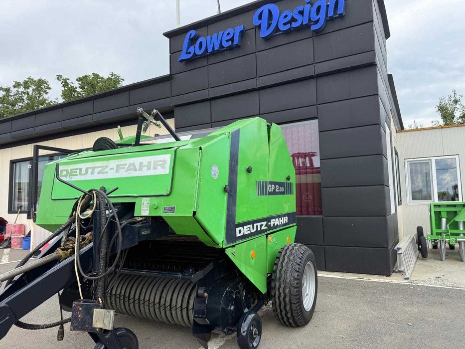 Presa baloti rotunzi marca Deutz Fahr