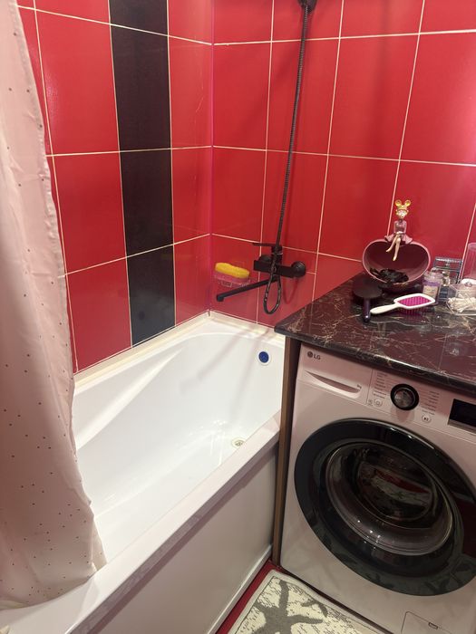 Продам 2 комнатную квартиру