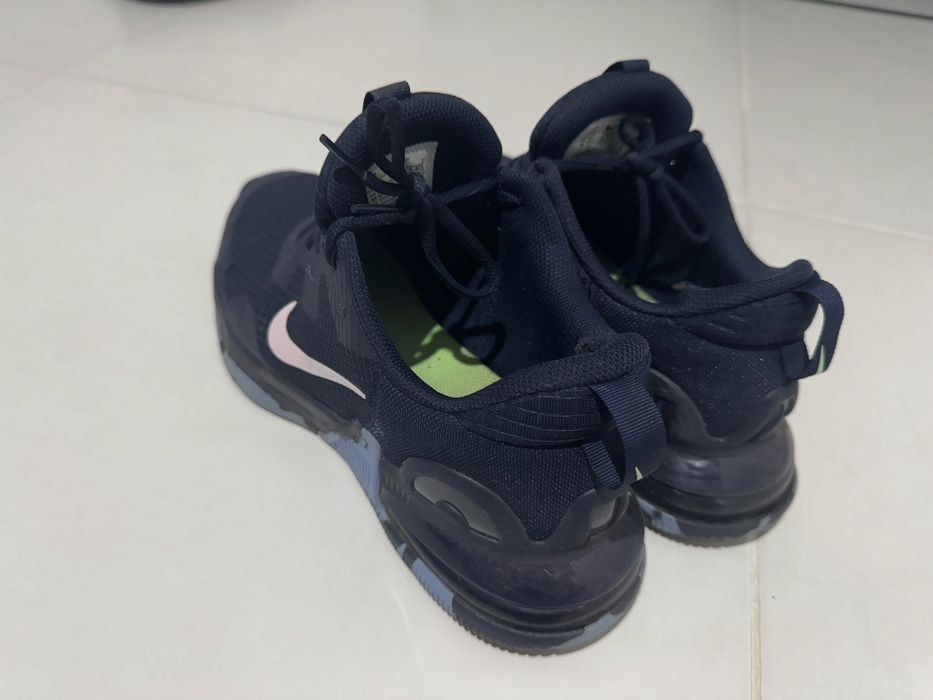 Adidasi Nike Airmax 41 42 Adidas Puma liu jo