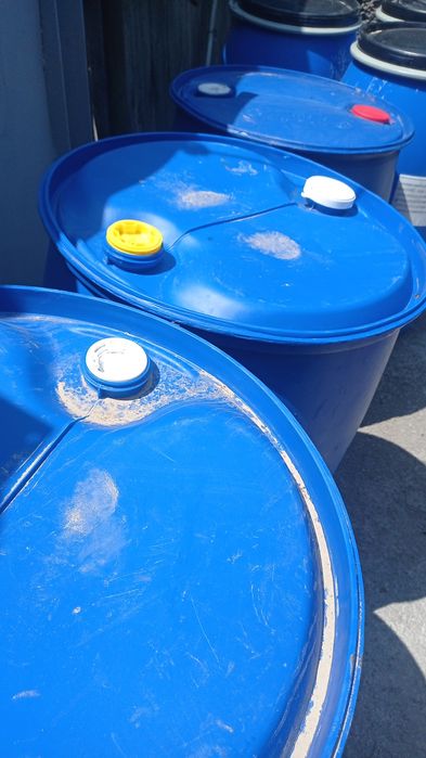 Пластиковые бочки б/у