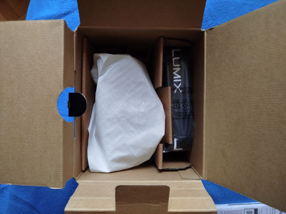 Чисто нов фотоапарат Panasonic Lumix G9 II