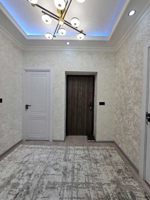 3х комнатная квартира на 4 этаже 85кв/м, в Самарканде