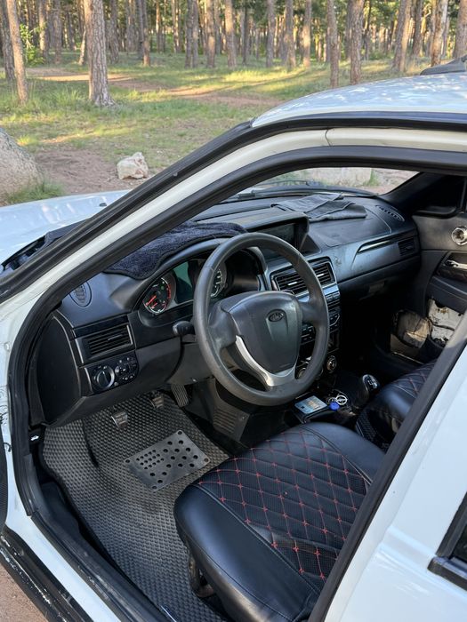 Продам приору 2