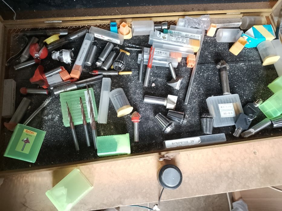 Фрезерный ЧПУ станок 600/900