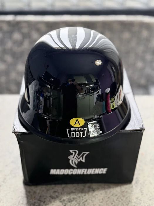 Мото каска тип : немско канче