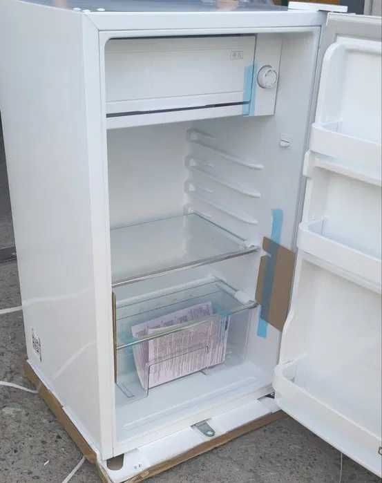 Холодильник Artel 90 л