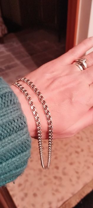 Продам цепь серебро 20 грамм