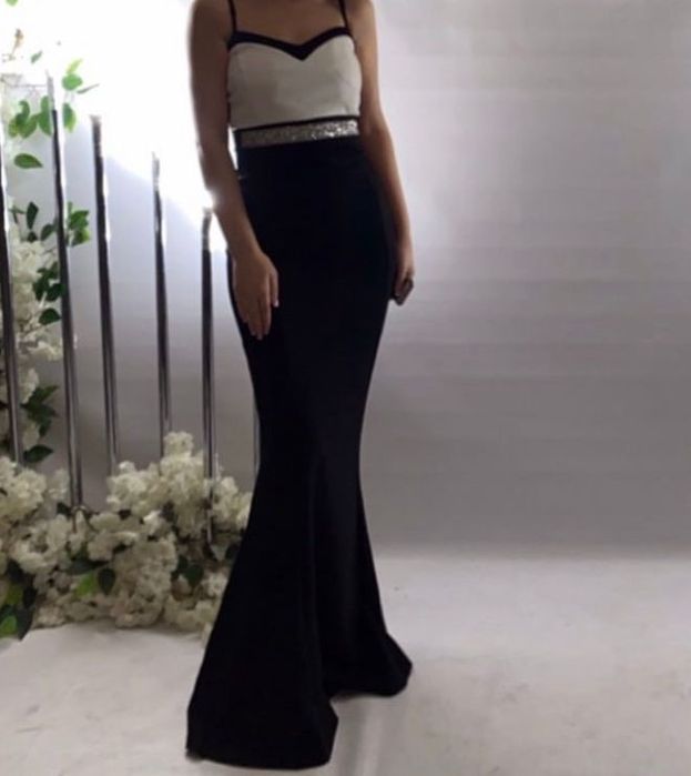 Продам женское платье