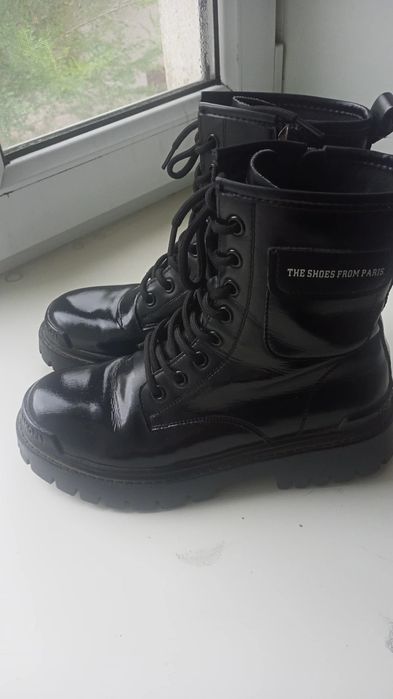 Продаю сапоги на осень