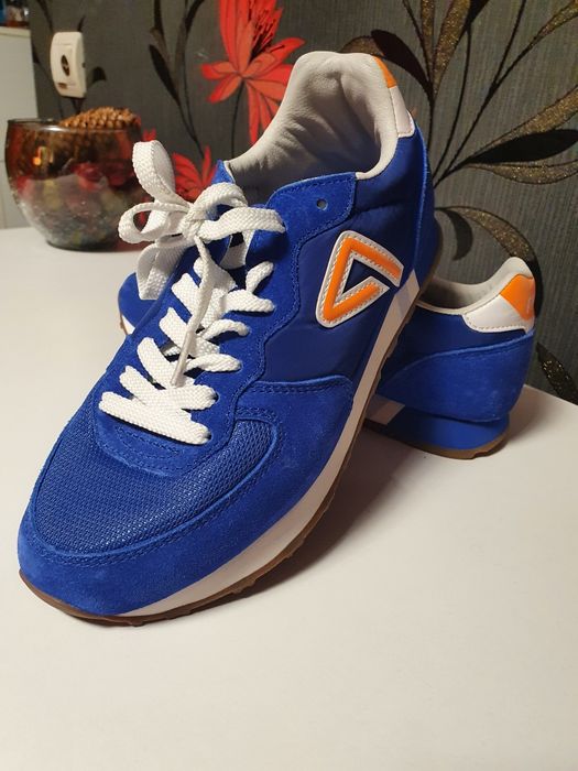 Adidasi noi pepe jeans