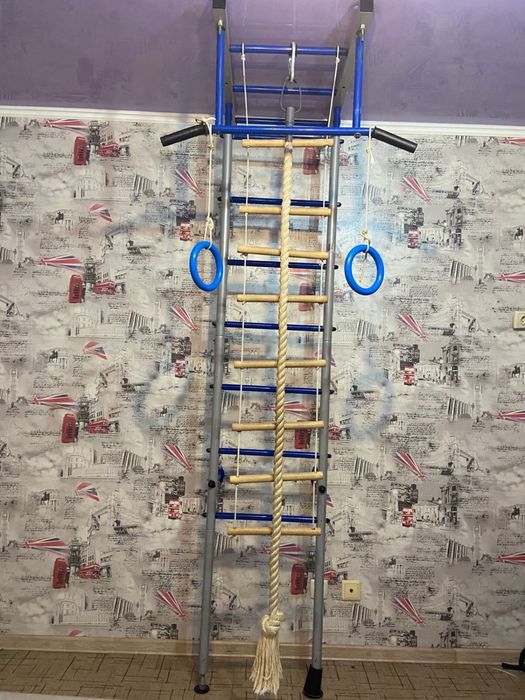 Турник шведский уголок