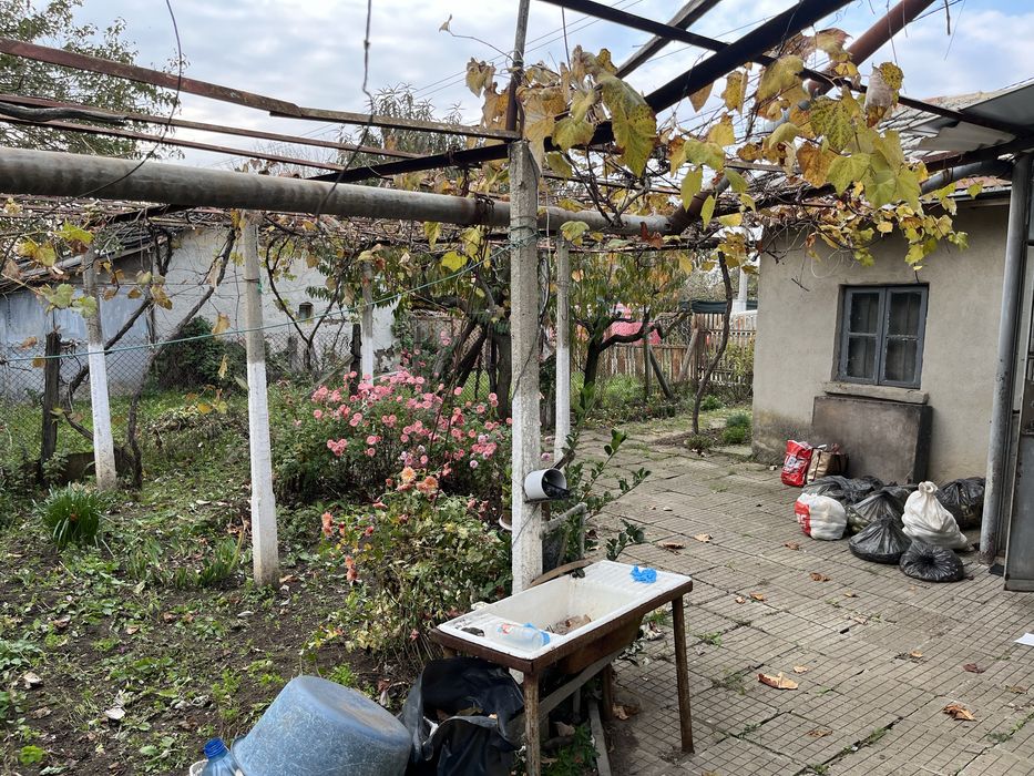 Продава се Къща в Добрич, Център - 100 кв.м за 281 €/кв.м - Снимка #23