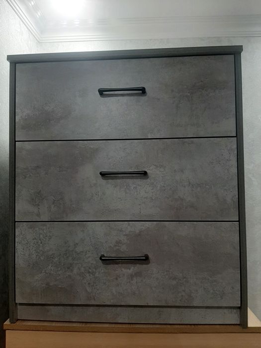 Продам .Новые комоды