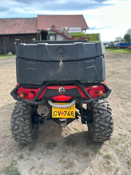 Can am 650 xt max atv outlander