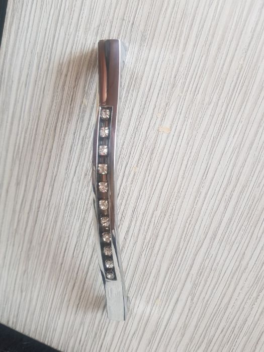 мебелни дръжки метални с камъни 10бр