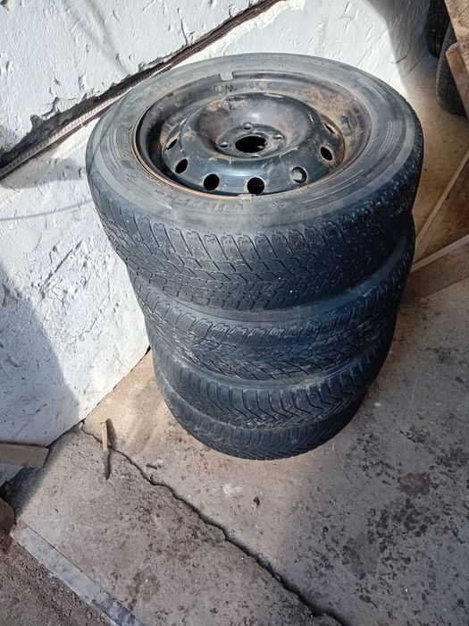 De vânzare anvelope