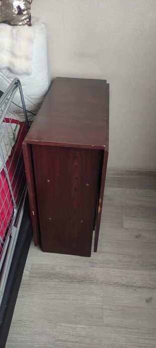 Стол- книжка. Продам. 5000тг