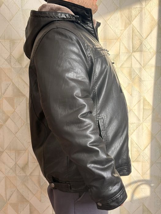 Продам куртку зимнюю