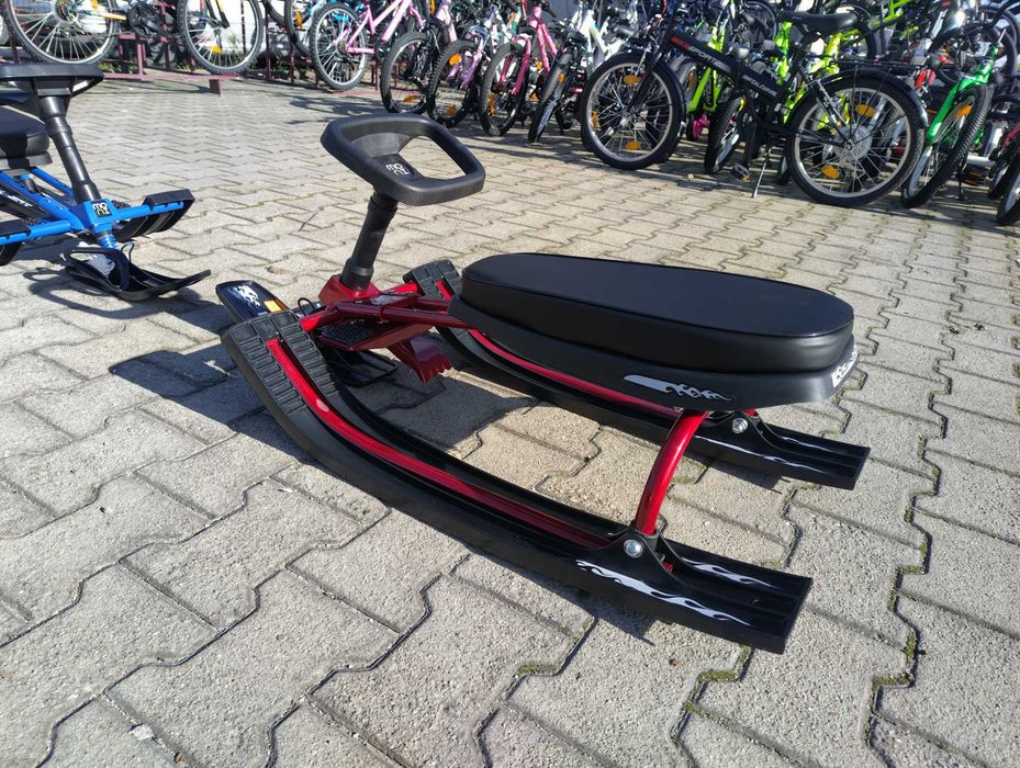 MONI Шейна чук и гек СНЕЖКО