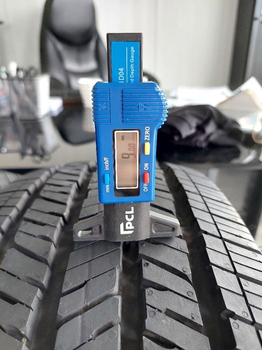 Нови летни гуми 255/70/18 Bridgestone