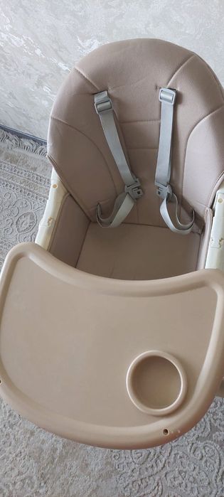 Продам стульчик детский