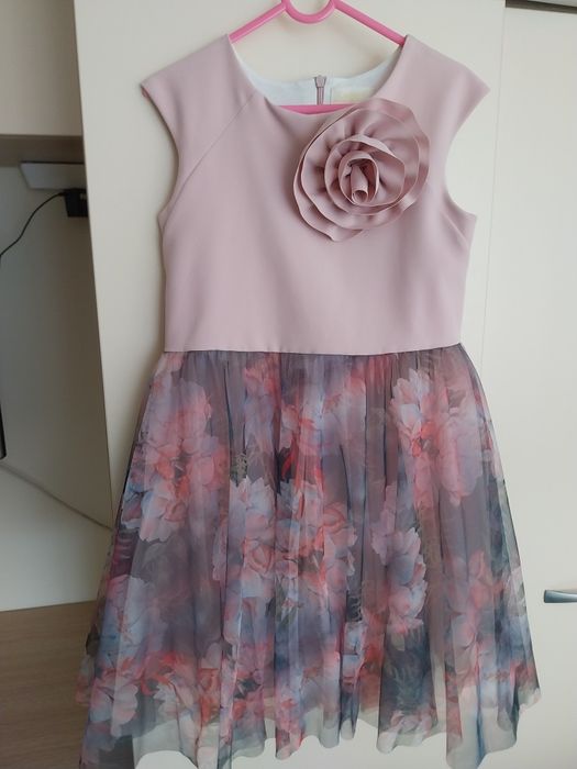 Рокля за принцеса на Контраст