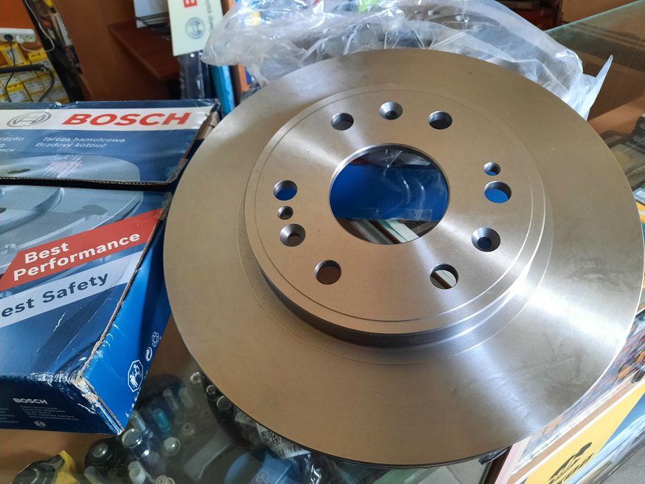 Тормозные диски Toyota Land Cruser 200