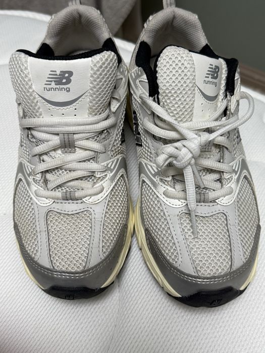 Продам кроссовки new balance 530
