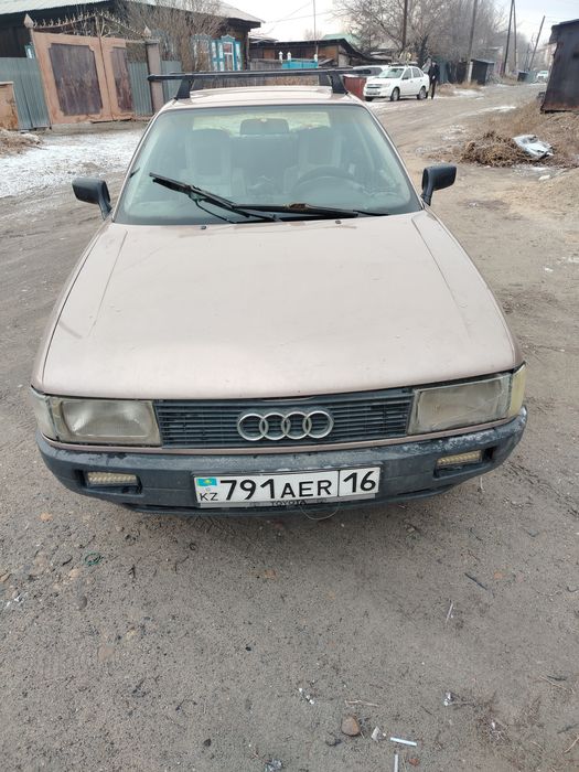 Автомобиль Ауди 80, пробег 400 000,готов к зиме