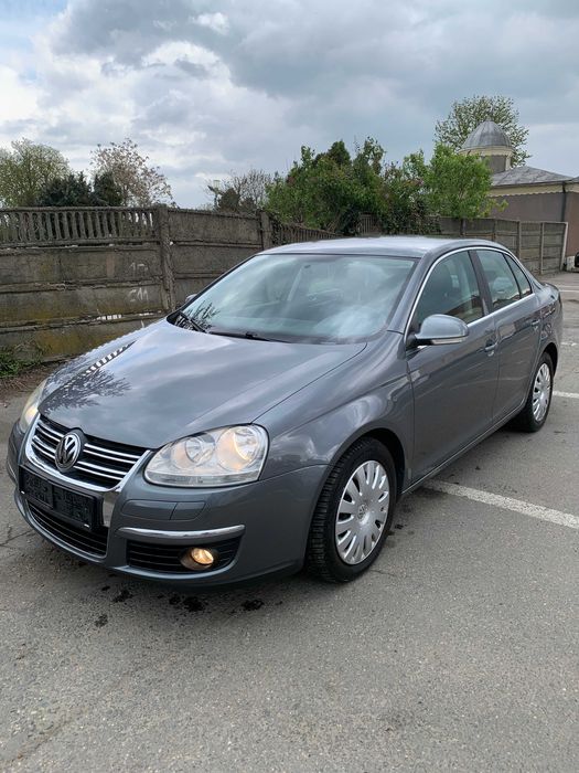 Vw Jetta Confortline 10/2009 Aspirat 1.6 MPI Unic Propietar Optionat