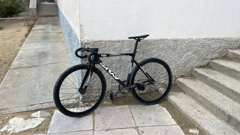 Продается fixed gear Gray F18