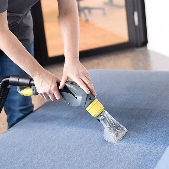 Химчистка мебели