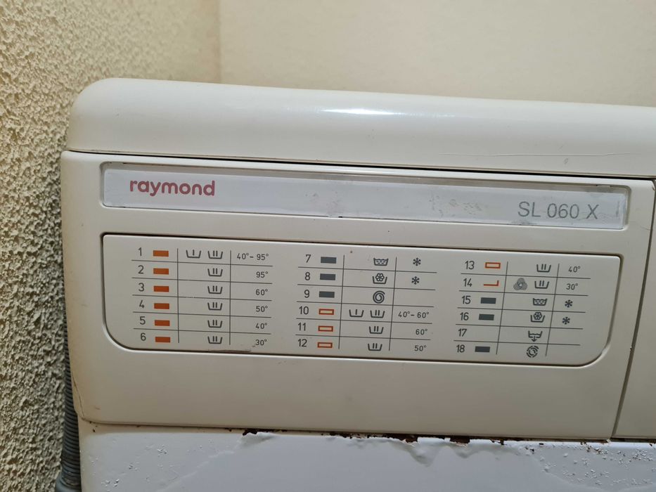 Пералня Raymont работеща, загубен бутон.