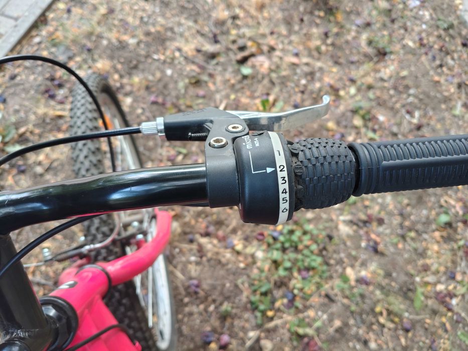 Велосипед B TWIN Rockride