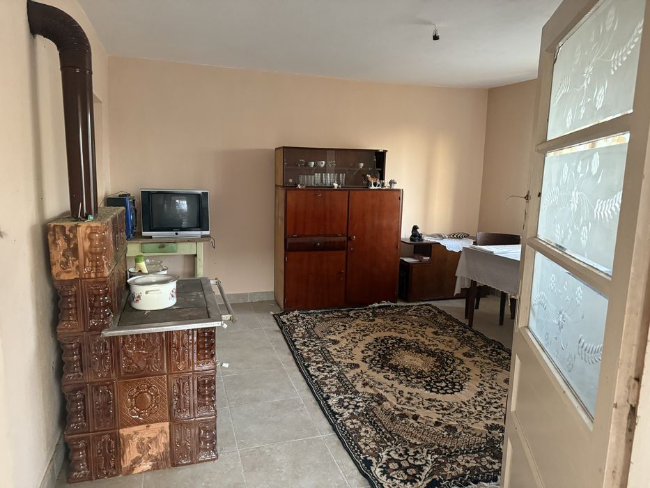 Vand casa in localitatea Valea Vinului, Satu Mare