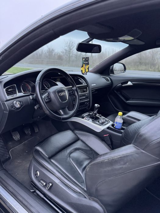 Audi a5 coupe 3.0 s line 340cp