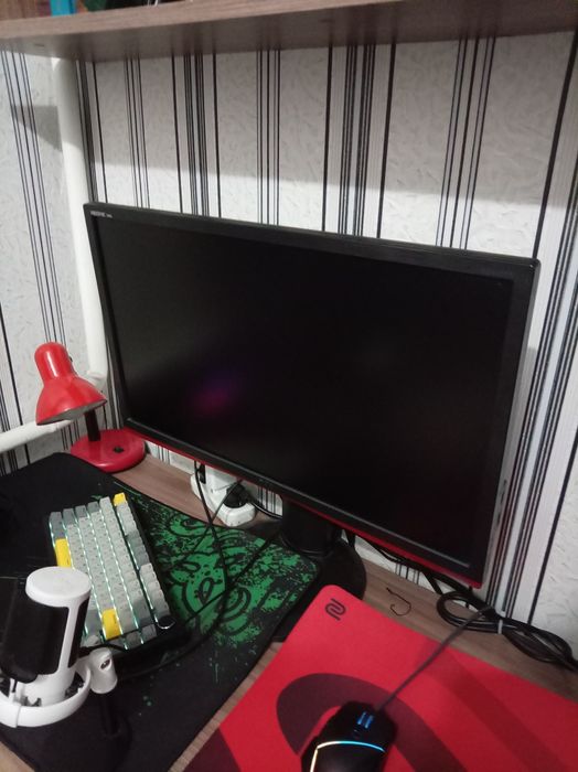 Монитор Лос 24 144Hz