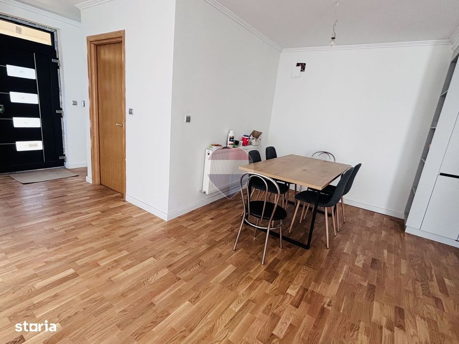 Casă / Vilă de vanzare Tunari