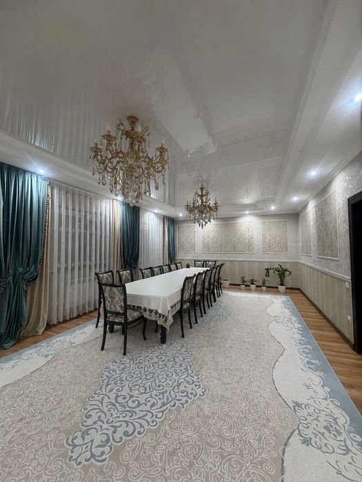 Продам стол и стулья