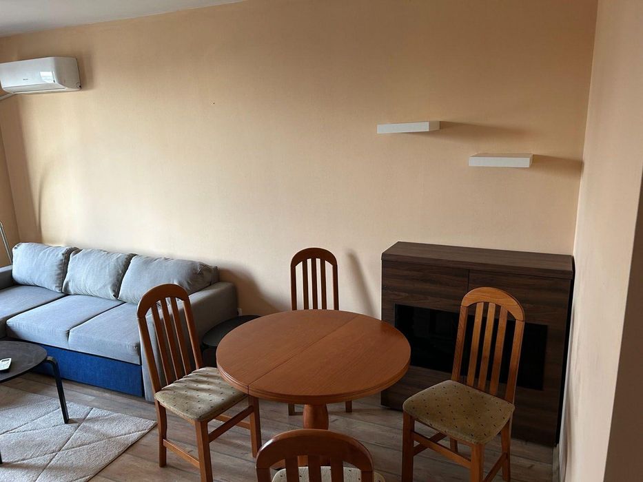 Дава се под наем Двустаен апартамент в София, Медицинска академия - 72 кв.м за 796.62 € - Снимка #1