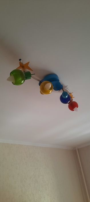 Люстра для детской комнаты