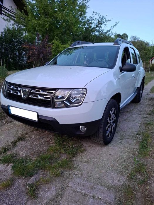DACIA DUSTER SUB 100.000 Km = 4x4 DIESEL 2016