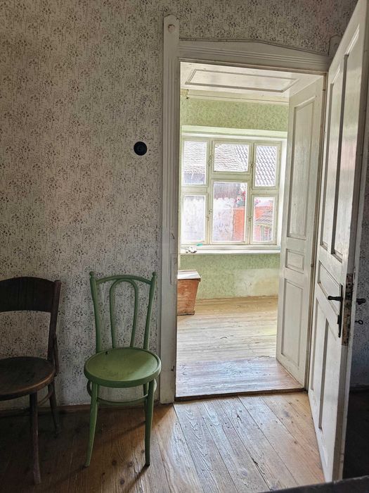 Casa de vanzare la sosea in Girbovat, langa Bozovici, 5 camere