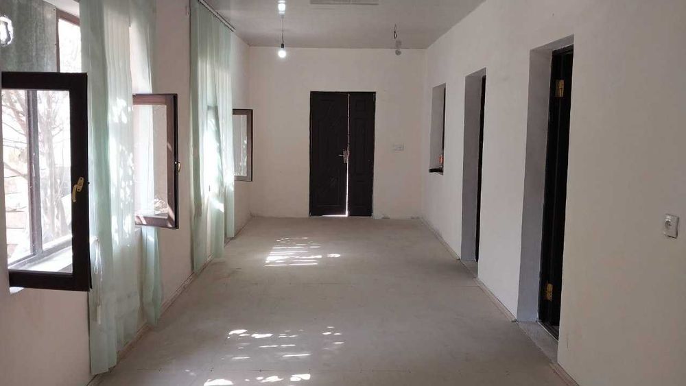 Срочно уй 2,2 сотих 3 хона, 35000