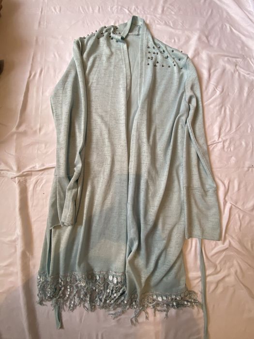 Все вещи по 2000 тг